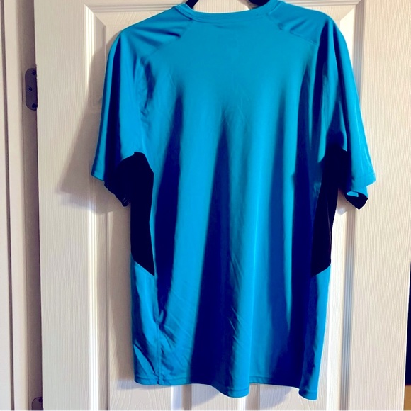 Men's Nike Dry-Fit Sky Blue sport-shirt, Medium - Picture 3 of 8